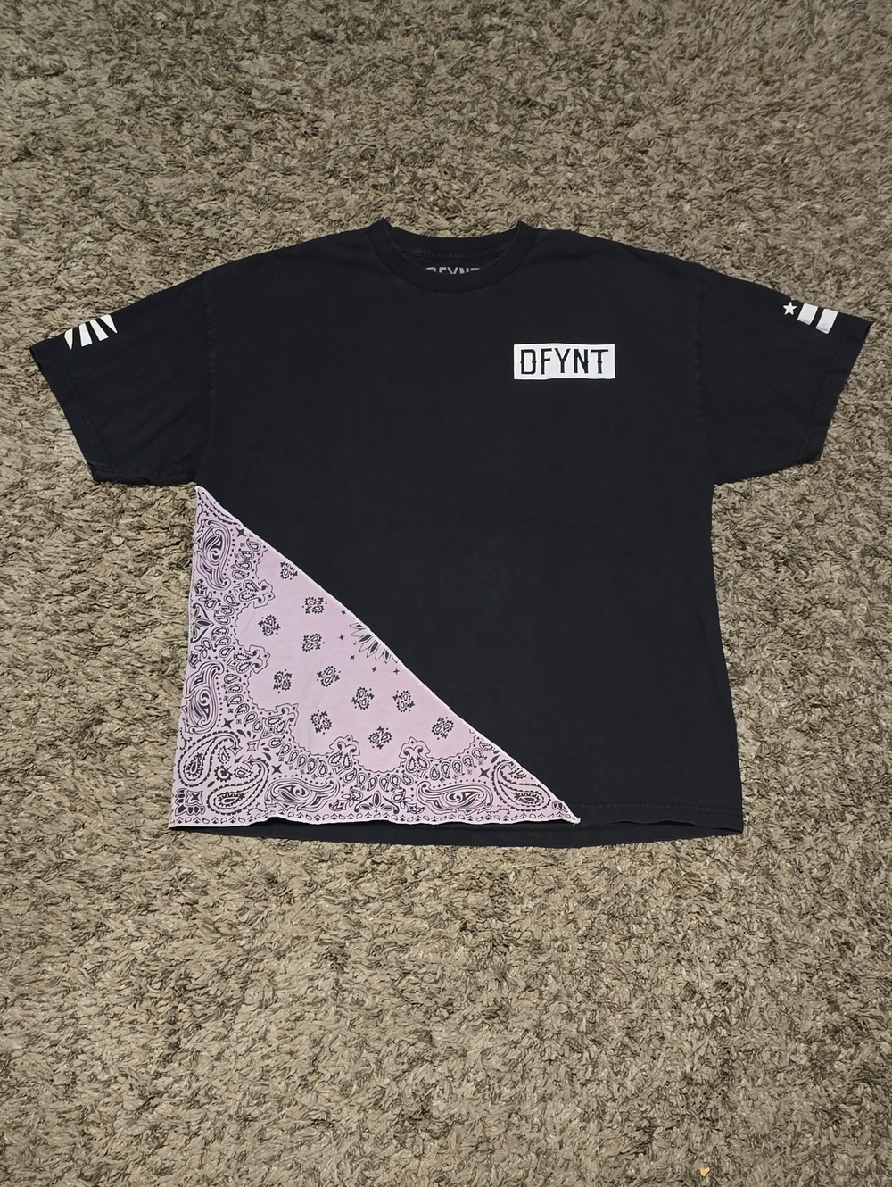 Men's Black Short-Sleeve Tee with Pink Bandana Accent